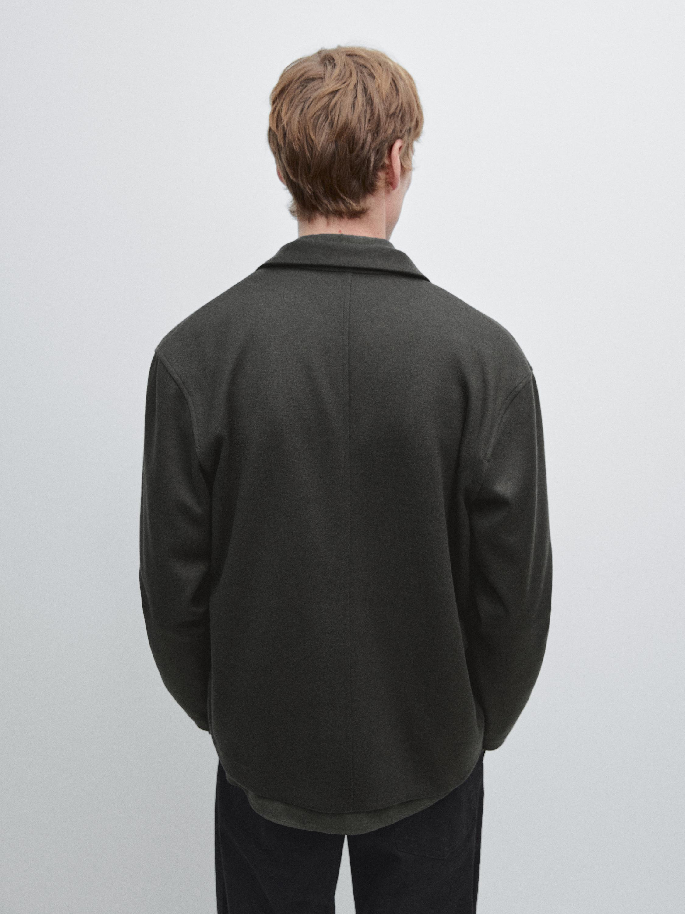 Overshirt with buttoned pockets